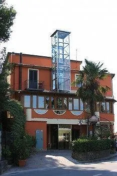 Bellavista Hotel & Osteria San Baronto