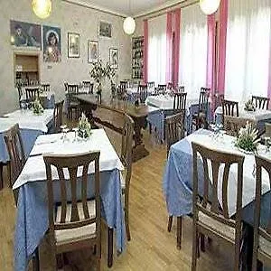 ***  Bellavista Hotel & Osteria San Baronto Olaszország